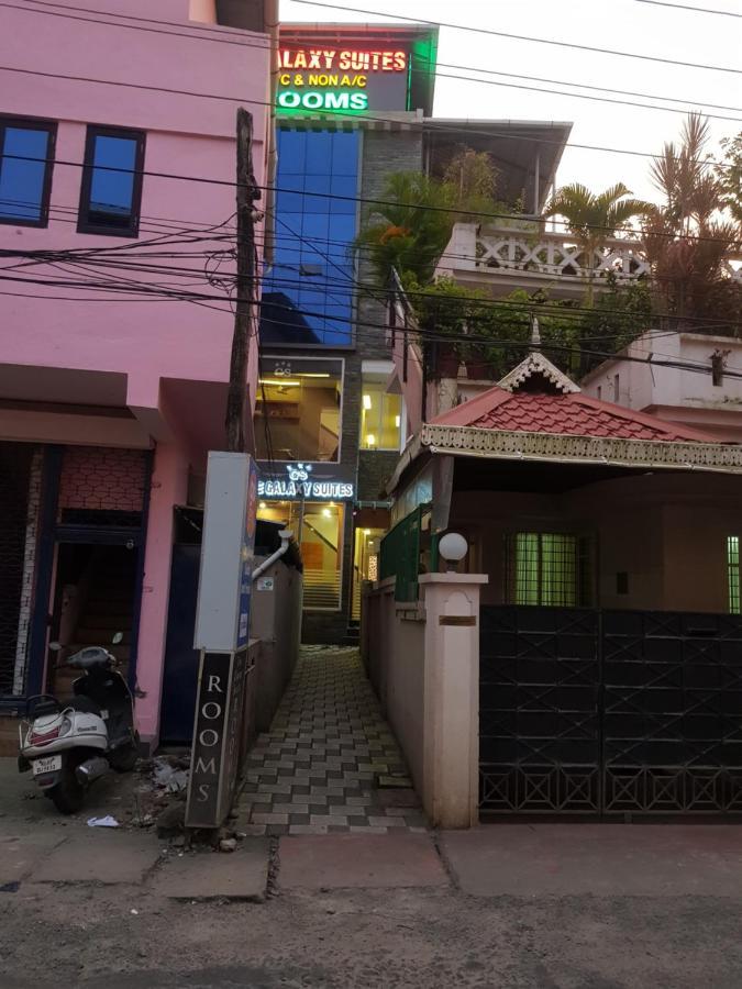 The Galaxy Suites Kochi Екстериор снимка