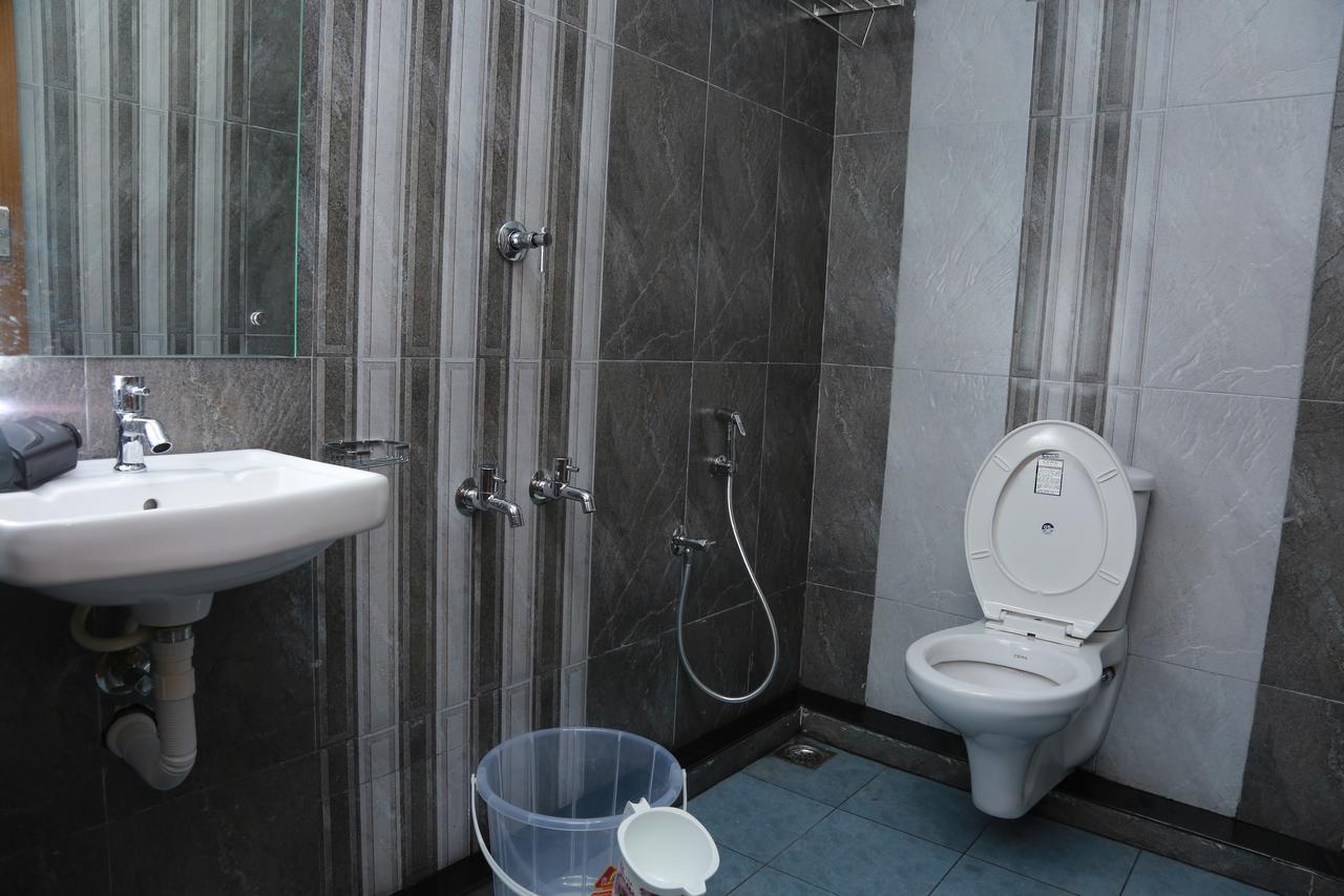 The Galaxy Suites Kochi Екстериор снимка