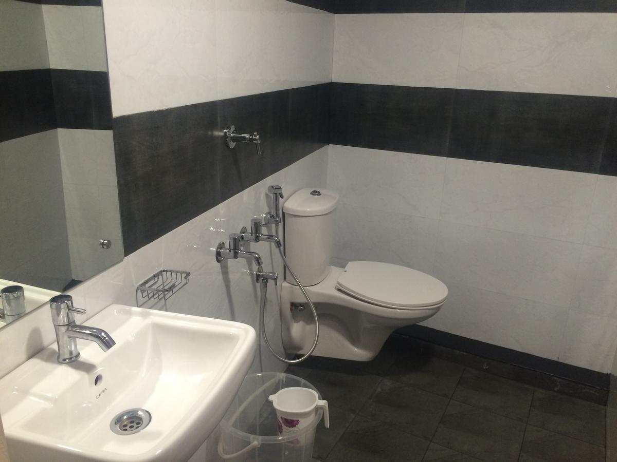 The Galaxy Suites Kochi Екстериор снимка